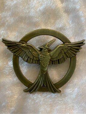 🍀VTG Lionsgate 2014 Hunger Games Phoenix Bird Official Pin